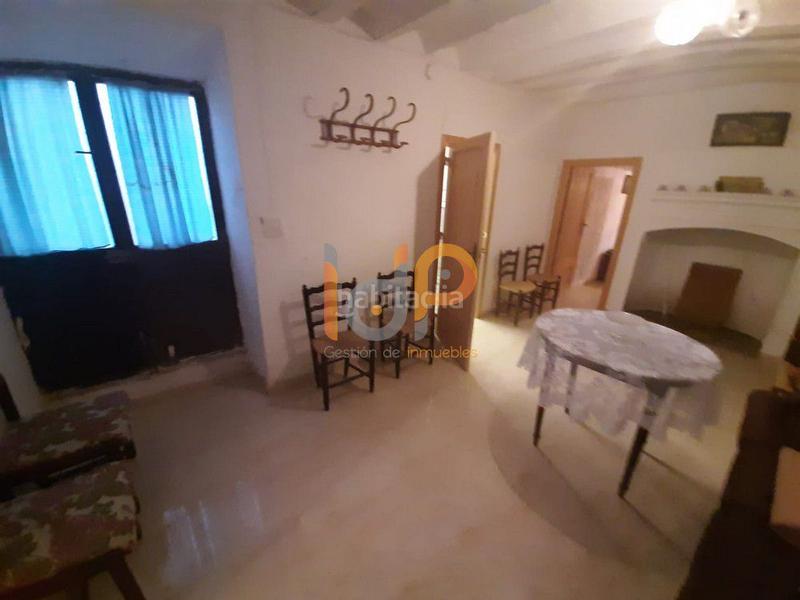 Foto 1408a382-0ba4-40bc-9a9c-bc45e4d129a5. Casa  en venta , 5 dormitorios. en Chirivel