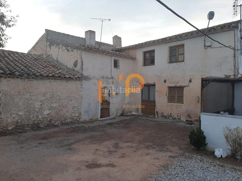 Foto 30aee699-f00b-49a6-ad89-c9225a54edd6. Casa  en venta , 5 dormitorios. en Chirivel