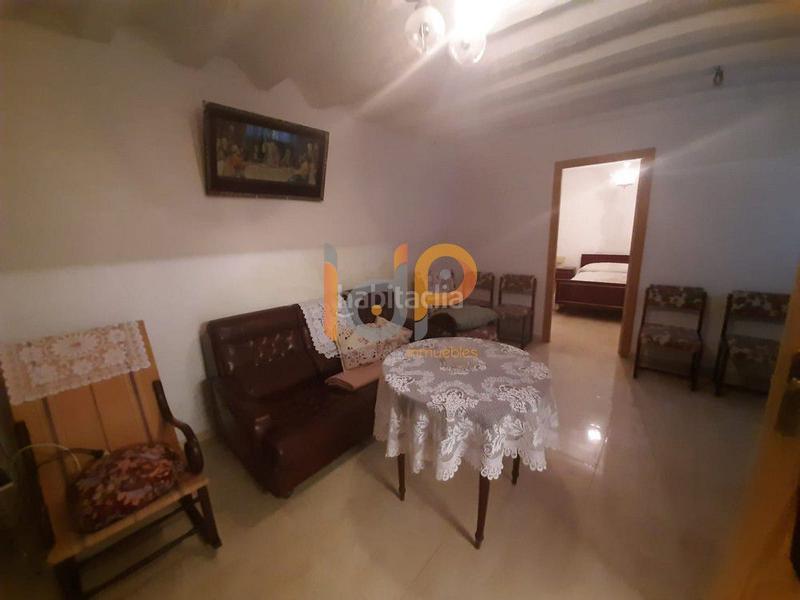 Foto b0403d72-6a27-44eb-a85f-934fea003478. Casa  en venta , 5 dormitorios. en Chirivel