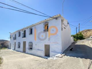 Maison  La hoya. Casa en venta en santa maría de nieva, 4 dormitorios.