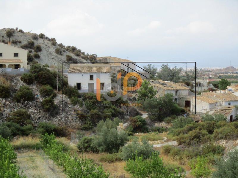 Foto 1b230037-f453-495c-9e9a-84aa57fae31b. Casa  en venta . en Cantoria
