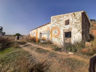 Terreno residencial  La losilla. Parc. rúst. en venta en vélezrubio.