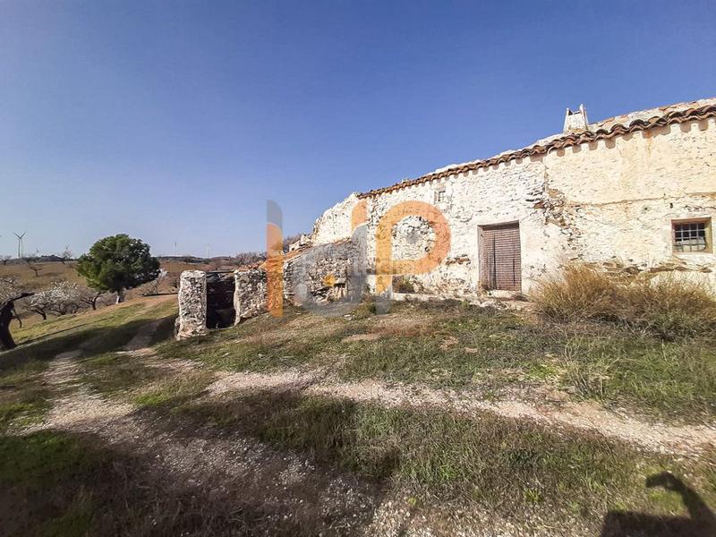 Foto e8b2389f-2b87-440d-8cbf-5fe5036ac2e8. Terreno residencial parc. rúst. en venta en vélezrubio. en Vélez - Rubio