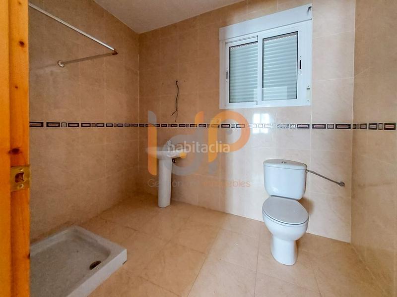 Foto 2b8d690b-f5dd-4de6-9660-0a0f1525cfb0. Casa a Urrácal