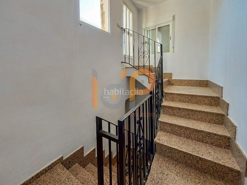 Foto 4063d6c9-7f4d-4f67-b284-032482611bbe. Casa a Urrácal