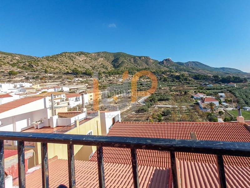 Foto 95c339be-63e4-4965-8f76-b5ba42d89a73. Casa a Urrácal