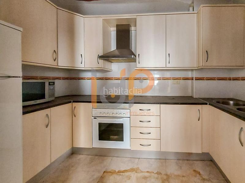 Foto b08dfa76-b9c7-43ec-aa4f-9ad1cc725daa. Casa a Urrácal