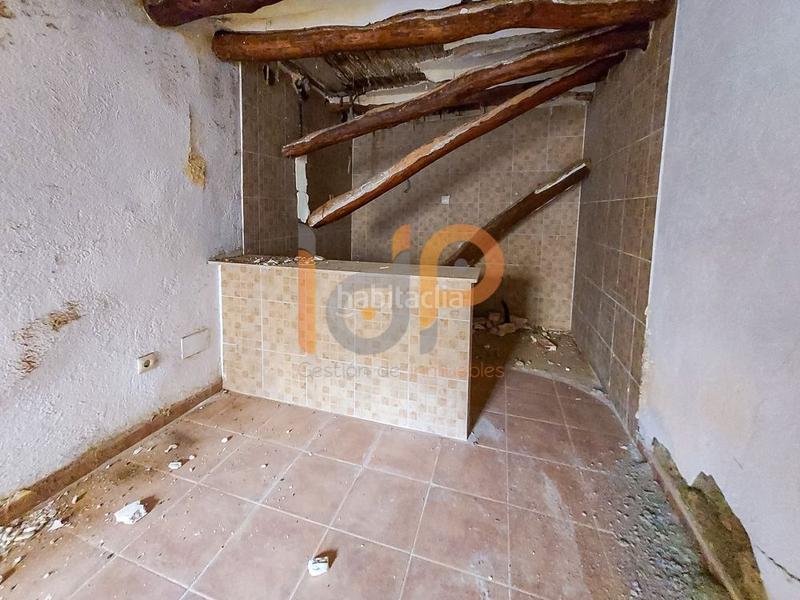 Foto cf090473-de0f-4ed1-8bad-e87ebbb45461. Casa a Urrácal