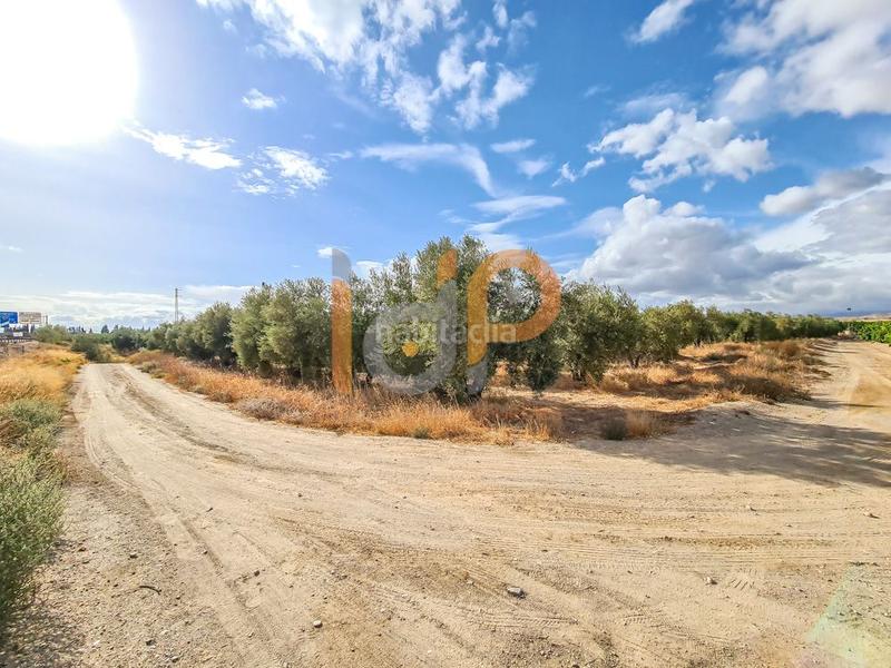 Foto 67ba8c5b-ec93-4a84-9cdd-927f3c6fbd45. Wohngrundstück in Huércal - Overa