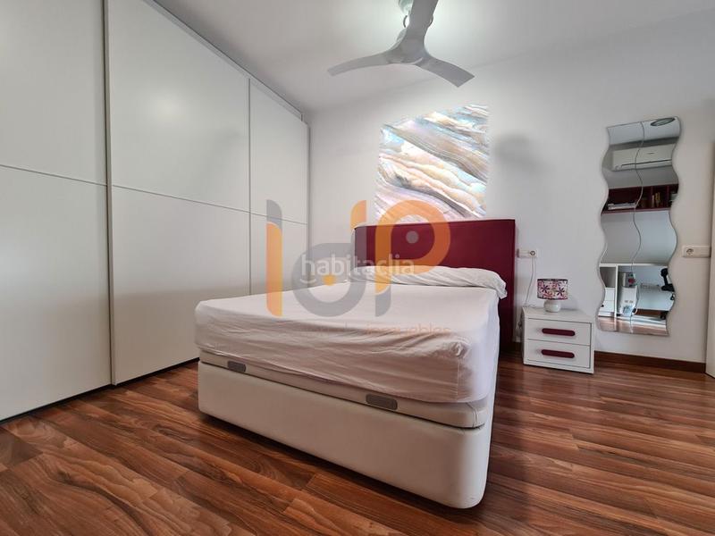 Foto 13dcea18-bbde-48fb-b808-2d2f91b26415. House with parking in Huércal - Overa