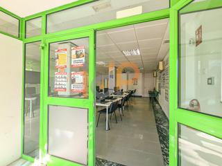 Local commercial  Avenida andalucia. Local com. en venta en la alfoquia, 1 despacho.