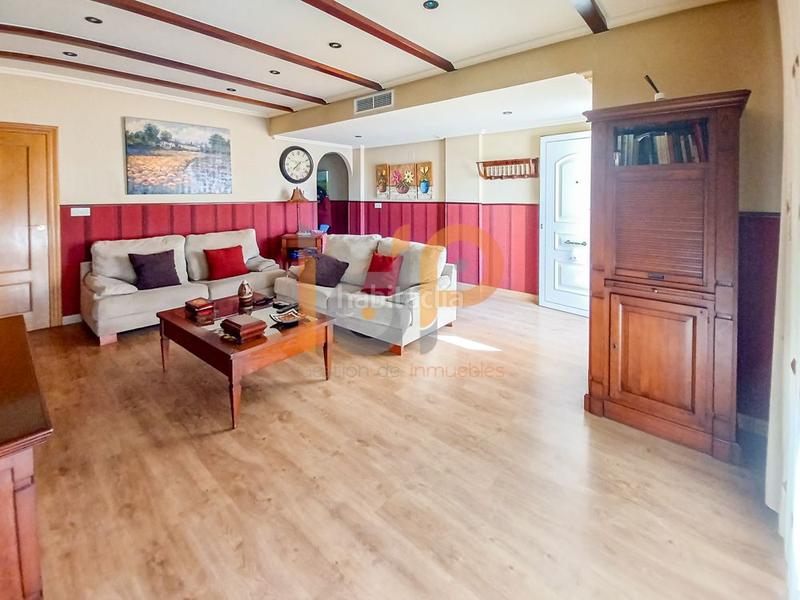 Foto 5d84787d-e224-48f1-bb09-d86cab8cb28c. Dúplex duplex en venta pueblo, 4 dormitorios. en Vera