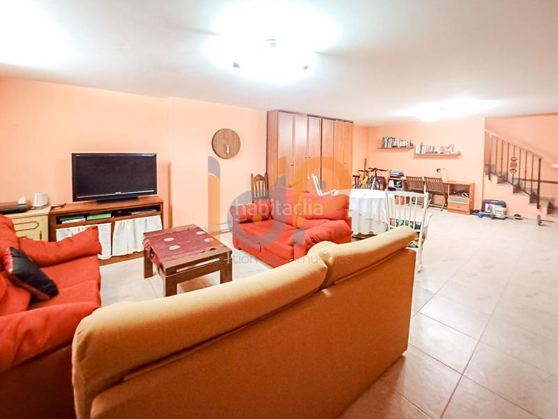 Foto f081b2be-2897-4c9b-9ed2-51c6c3a24f9d. Dúplex duplex en venta pueblo, 4 dormitorios. en Vera