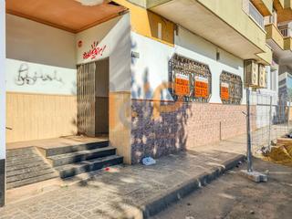 Local Comercial en Huércal - Overa. Local com. en venta en ctra n340.
