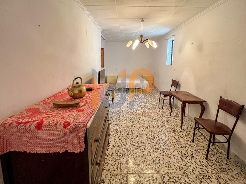 Foto f36fc592-5b4e-41af-8231-869d4956822c. Casa con parcheggio in Huércal - Overa