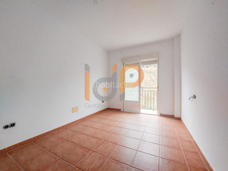 Foto 1c8f45bd-4717-425d-8f14-f993f8cd0f4e. Piso  en venta en viñas, 3 dormitorios. en Macael