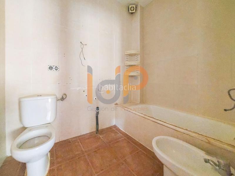 Foto 636f8085-d25e-4e1a-9b86-506b8e4a61a0. Piso  en venta en viñas, 3 dormitorios. en Macael