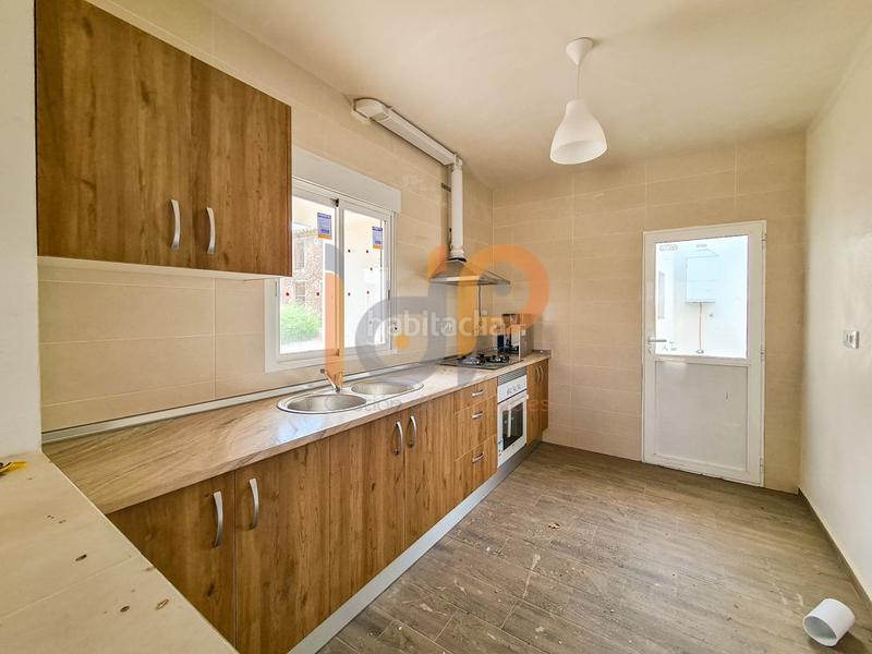 Foto 61c9f42d-4a0e-4331-b476-9c14964103ef. Casa a Huércal - Overa