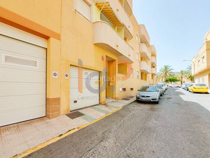 Foto 603881e6-744b-4b8c-9e86-f60f46277c21. Posto auto in La Gangosa Vícar