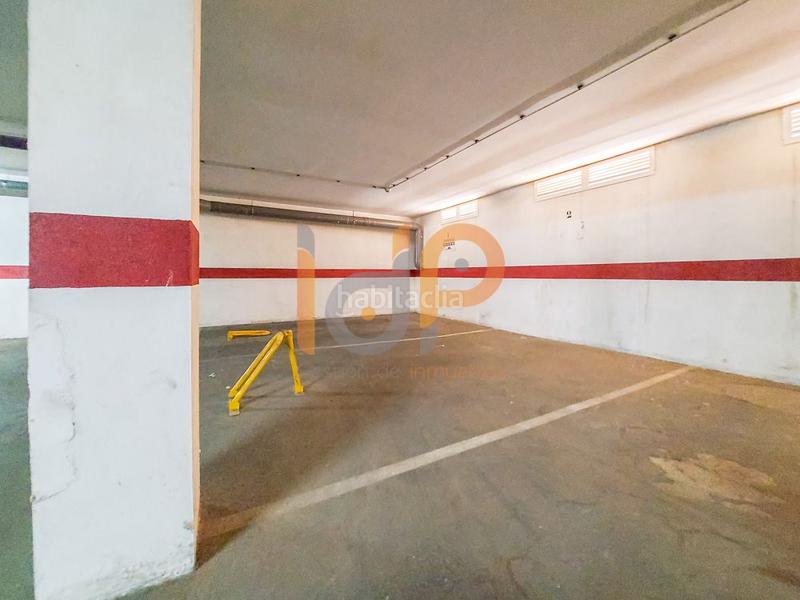 Foto f0040905-7f86-45b0-97c0-8ced5daf6ac5. Posto auto in La Gangosa Vícar