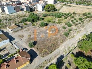 Nau industrial  Calle los cocones. Nave ind. en venta en campo de fútbol, 2 dormitorios.