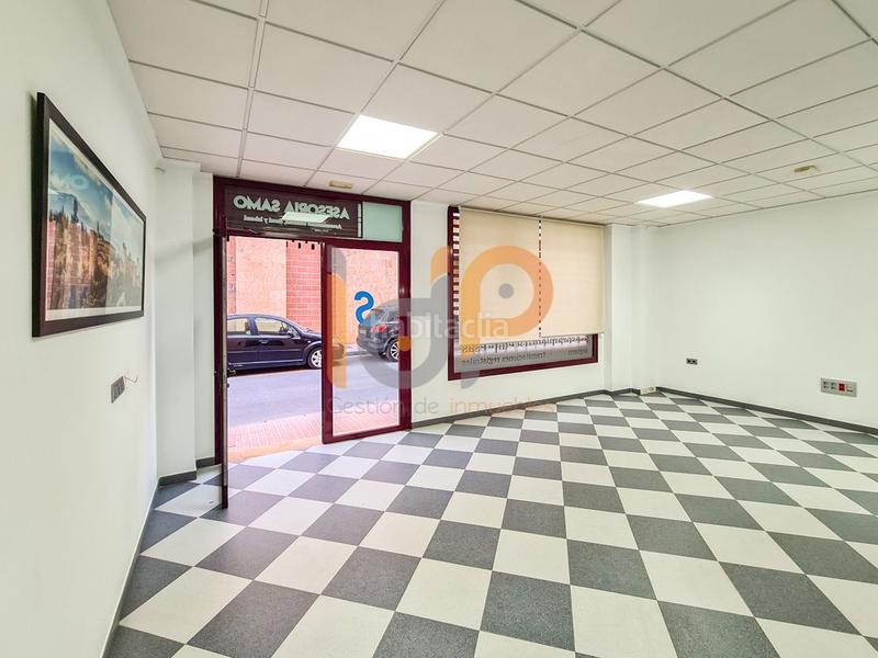 Foto a505eae0-606e-4356-94d7-febbeb1eb681. Rent business premise in Huércal - Overa