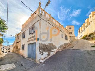 Maison  Calle portacho. Casa en venta en zurgena, 7 dormitorios.