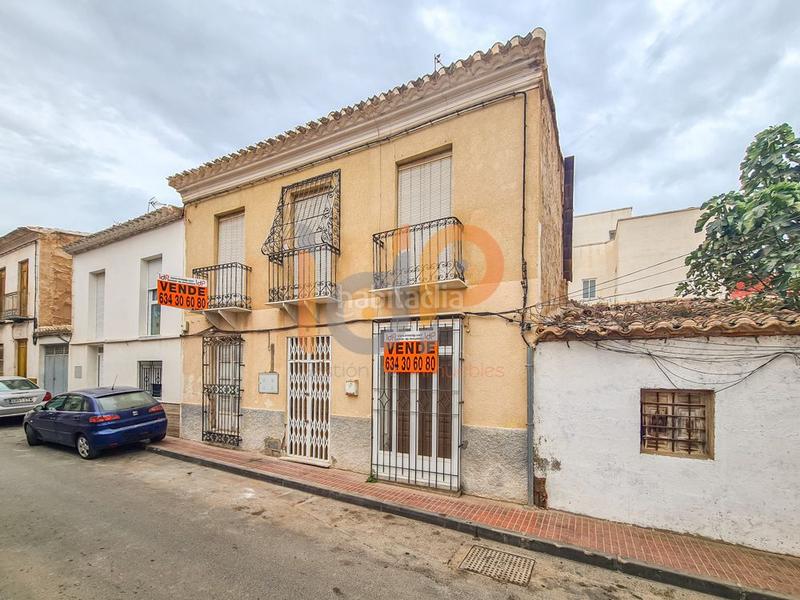 Foto 4c3a9505-1f00-4d0c-b800-69281c6f832a. Casa  en venta en centro, 6 dormitorios. en Huércal - Overa