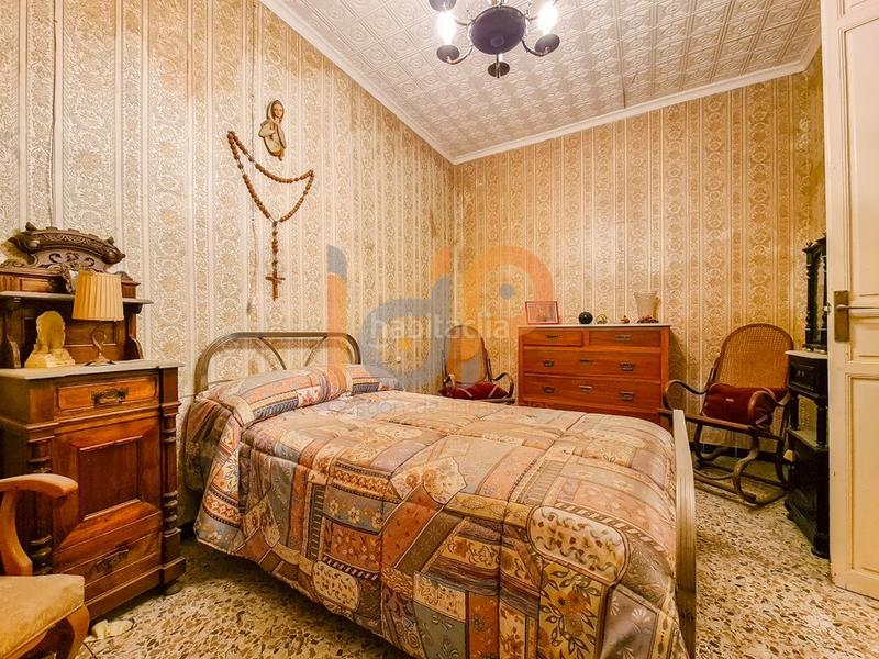 Foto affbb024-bf38-4492-a99b-7e87c7d26fcd. Casa  en venta en centro, 6 dormitorios. en Huércal - Overa