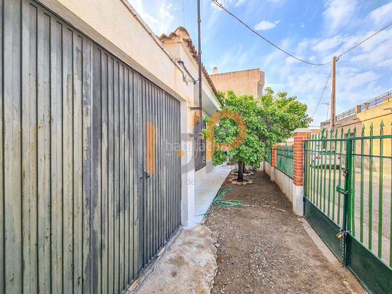 Foto 2b1aa434-e83a-43c0-92cc-950ea5da4a90. Casa amb aparcament a Zurgena