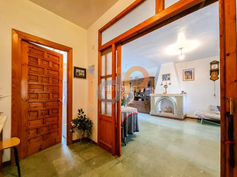 Foto fe583ee8-d9ea-4a4c-a048-8f982900fd09. Casa amb aparcament a Zurgena