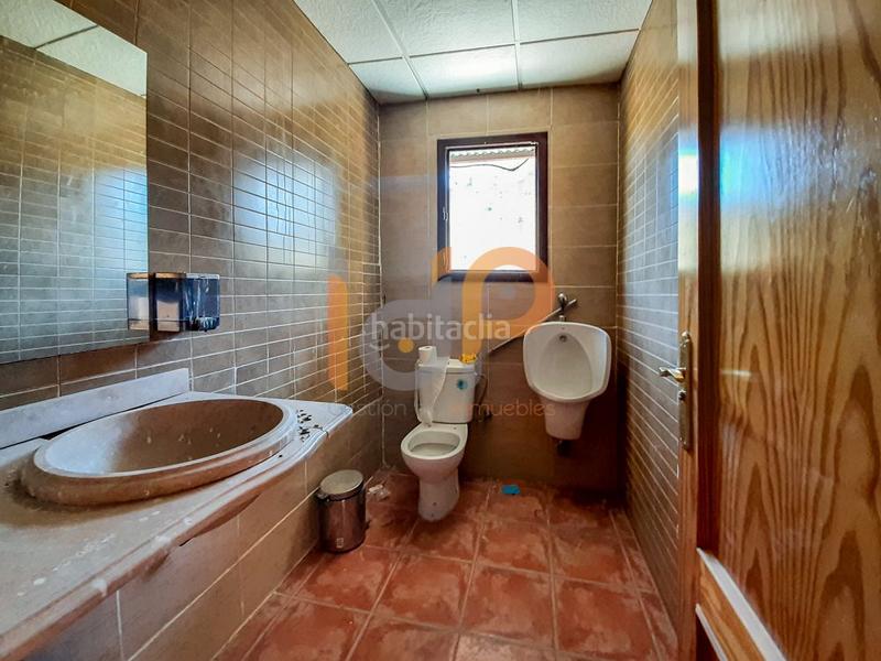 Foto 7a26cb1e-dc95-4ca5-b80a-61c99e43de33. Local comercial local com. en venta en olula del rio, 1 despacho. en Olula del Río