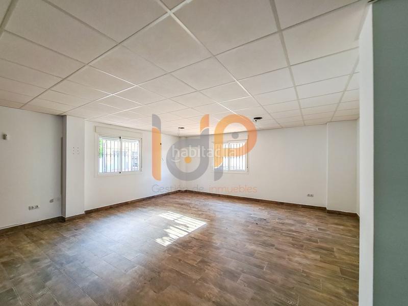 Foto 0b40fbe8-dd28-4042-8b14-c289b6a78994. Business premise in Huércal - Overa