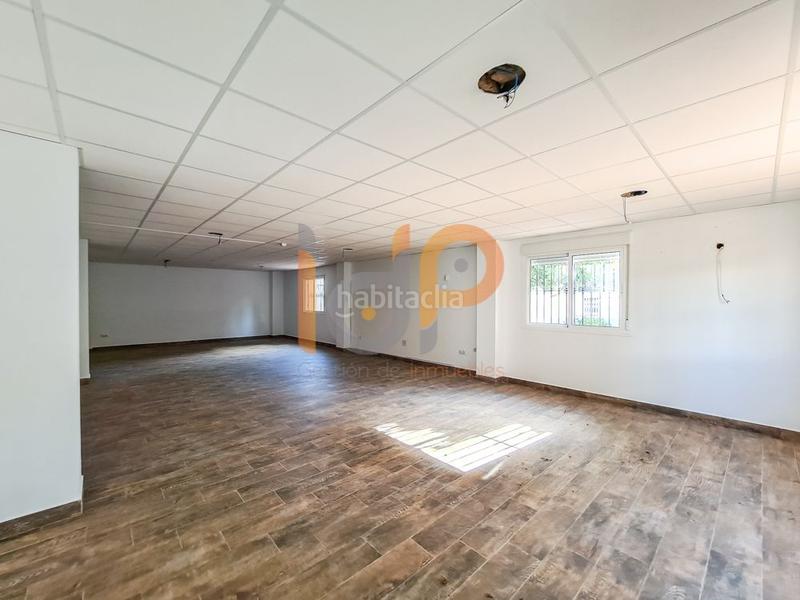 Foto 4e344bf0-6a2b-4f92-b220-bded2089def9. Business premise in Huércal - Overa