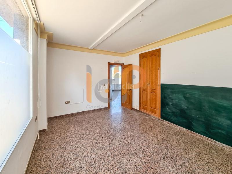 Foto 7b709b20-bcb3-436e-8613-974e41d8207c. Business premise in Huércal - Overa