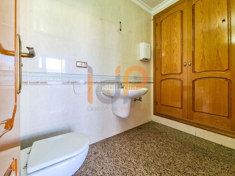 Foto b95fc94d-6afb-4c9c-a18b-a0dc55cb60a4. Business premise in Huércal - Overa