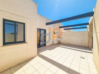 Attique  Calle avenida guillermo reina. Atico en venta en centro, 3 dormitorios.