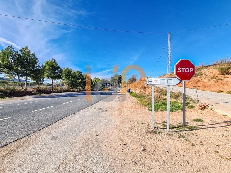 Foto 792af4b4-3388-4676-ab98-9d76cbb8bf62. Edifici a Chirivel
