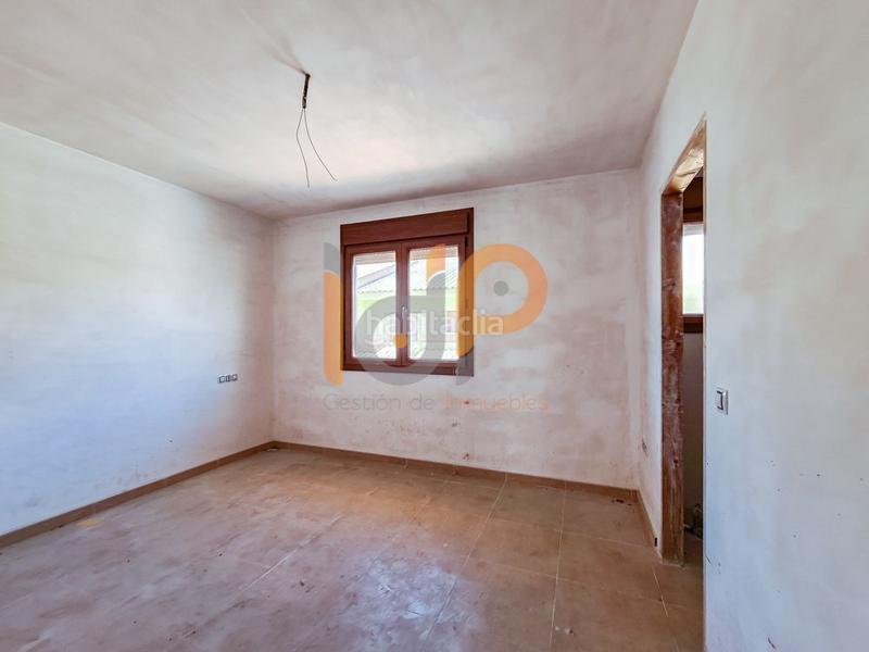 Foto 67cf2fc0-d8a0-40aa-a429-3d8065ca8738. Dúplex duplex en venta en la molineta, 4 dormitorios. en Huércal - Overa