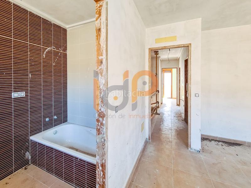 Foto e9d72f2f-a51e-48e3-8da7-a8e1e56b6407. Dúplex duplex en venta en la molineta, 4 dormitorios. en Huércal - Overa
