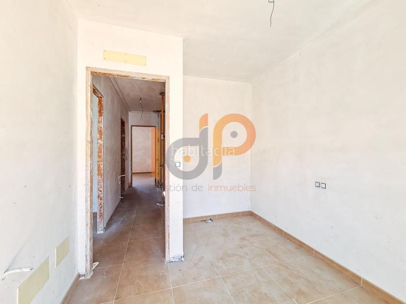 Foto f98c7ecb-3280-41c2-b7ff-e1c2cb6a6c0d. Dúplex duplex en venta en la molineta, 4 dormitorios. en Huércal - Overa