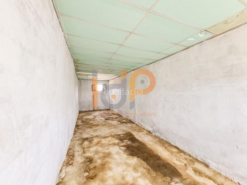 Foto 5f495a38-eecd-4901-9b2e-f8230e0afb8b. Parking voiture dans Huércal - Overa