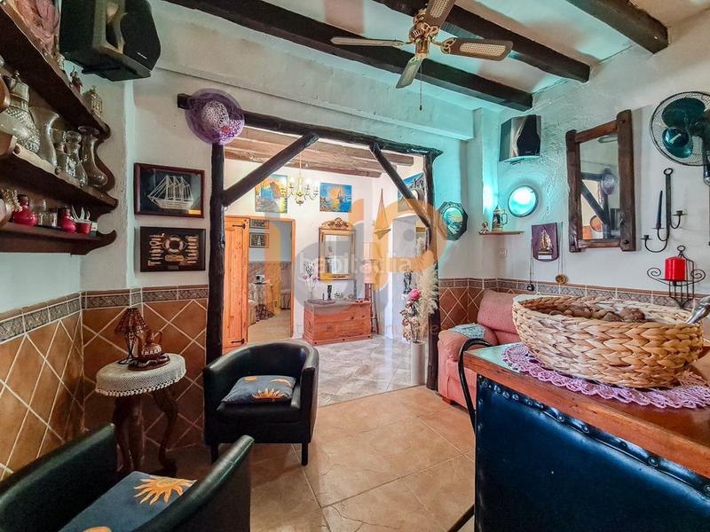 Foto 31056cd9-7f3d-48ca-9811-36fcd9ec54e5. House with heating in Huércal - Overa