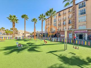 Pis  Calle plaza reina sofia. Piso en venta en noria del pino, 3 dormitorios.