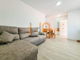 Dúplex  Calle interior. Duplex en venta en san isidro, 2 dormitorios.