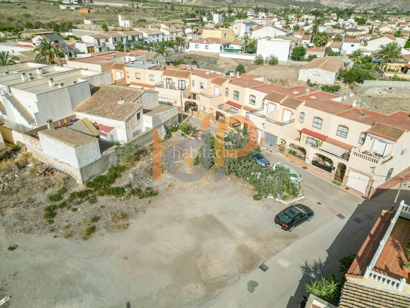 Foto c3e217e4-f7e6-4416-ba99-e59237684625. Wohngrundstück in Huércal - Overa