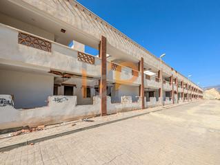 Edifici  Cerro posta. Edificio en venta en terque.