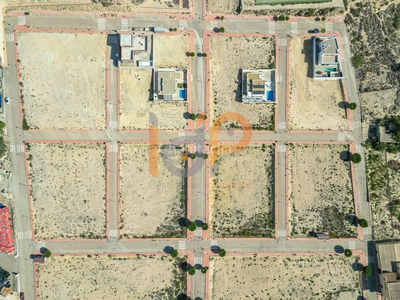 Foto f874bfca-dd18-48a6-8f09-d4aa667c6c1d. Terreno residenziale in Antas