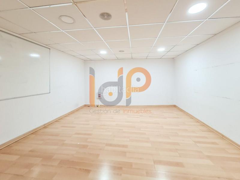Foto 8a22b385-c79b-4291-bd23-e89cf3991f77. Local comercial local com. en venta en centro, 11 despachos. en Huércal - Overa