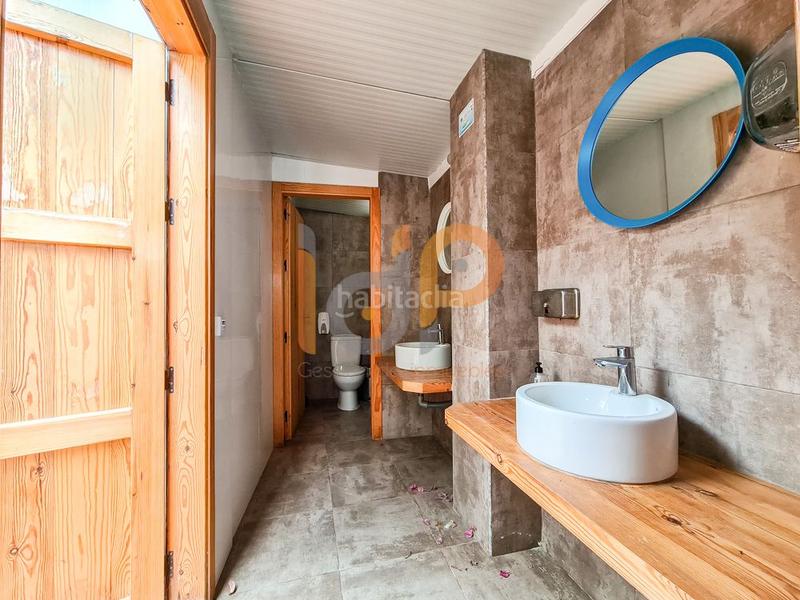 Foto 1e1e8be4-050c-43fc-a5ce-213efd65ffd1. Rent business premise in El Palmeral Mojácar